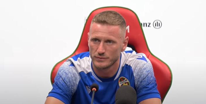 Кубок Франции: "Лион" уступил "Лансу" по пенальти (2:2, 4:5), Толиссо призывает забыть поражение